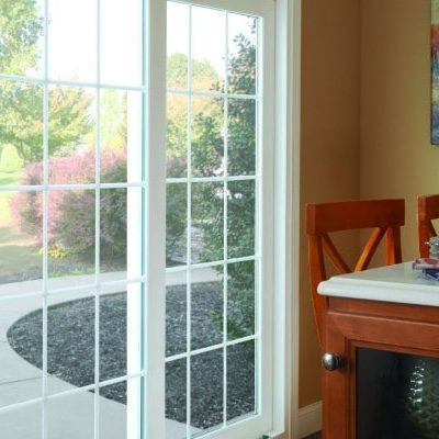 Simonton_SlidingDoors_diningroom-600x400
