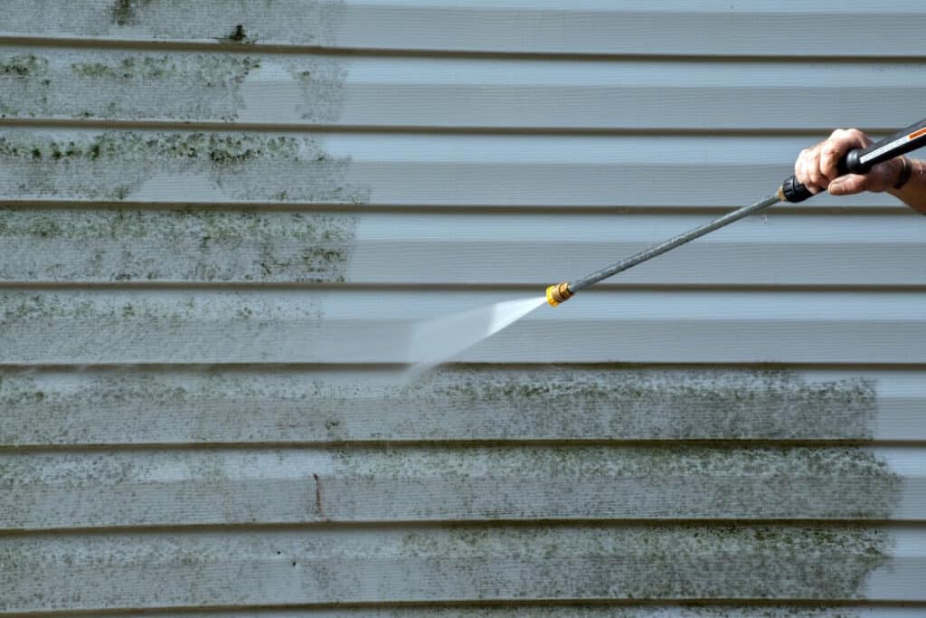 vinyl siding exterior cleaning
