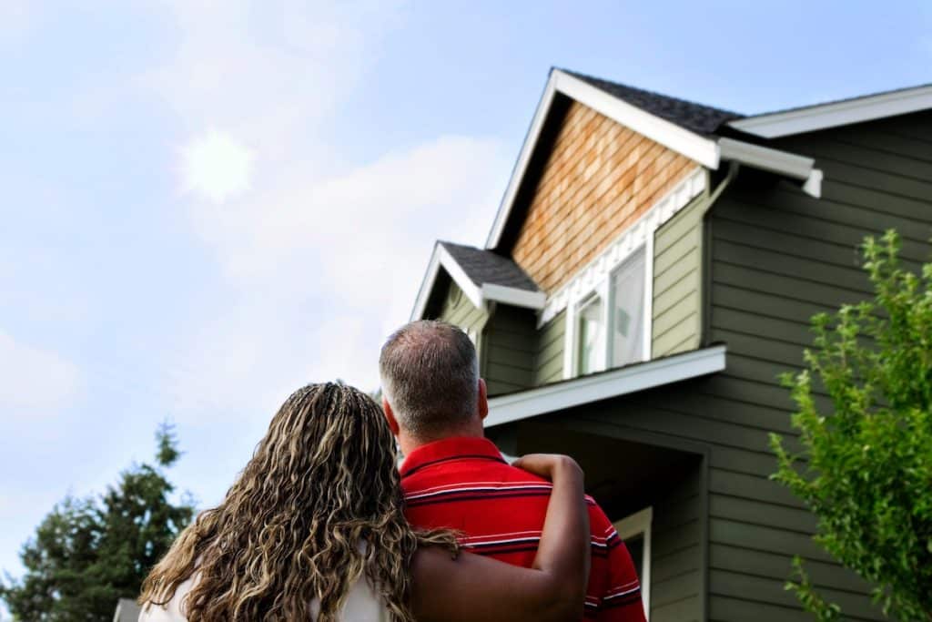 Dallas siding house in summer