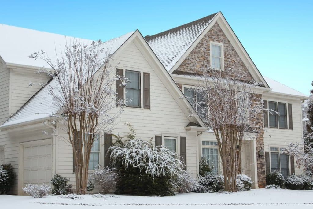 insulated vinyl siding house siding in winter as212497896